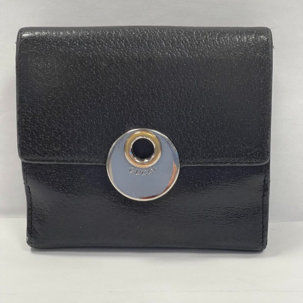 Gucci Eclipse Insignia Black Leather Compact Wallet - Preowned